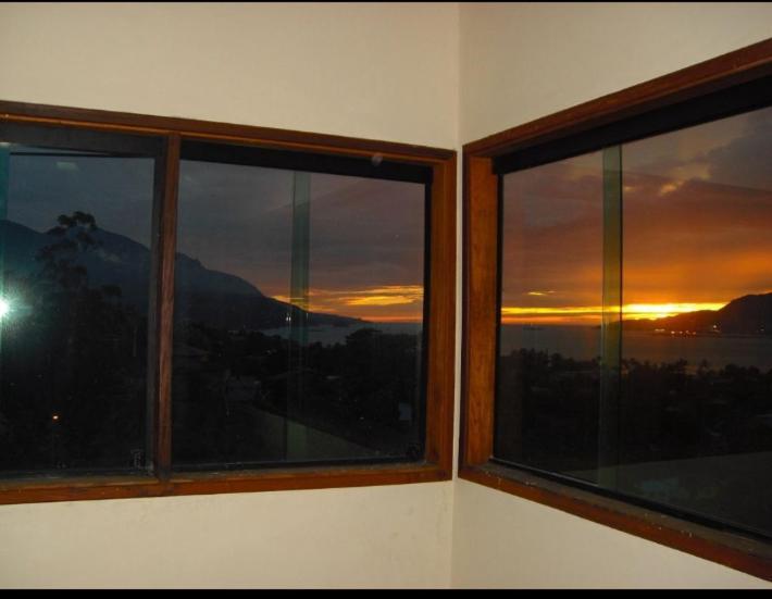 Casa Com Vista Para O Mar Ilhabela Exteriér fotografie